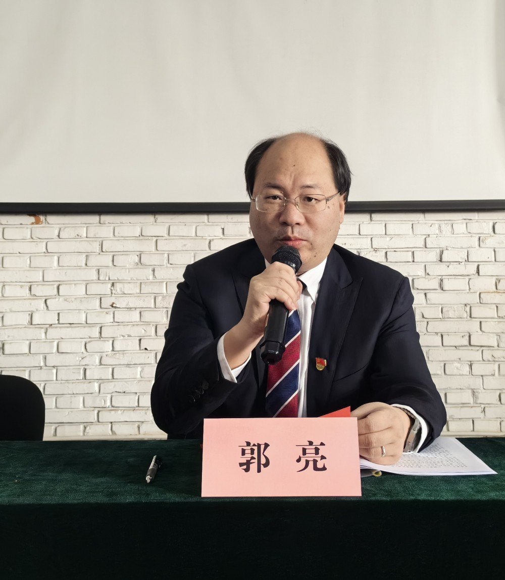 3 勇?lián)啻菏姑?奮進中牧未來 共青團中牧實業(yè)股份有限公司第六次代表大會勝利召開_副本.jpg