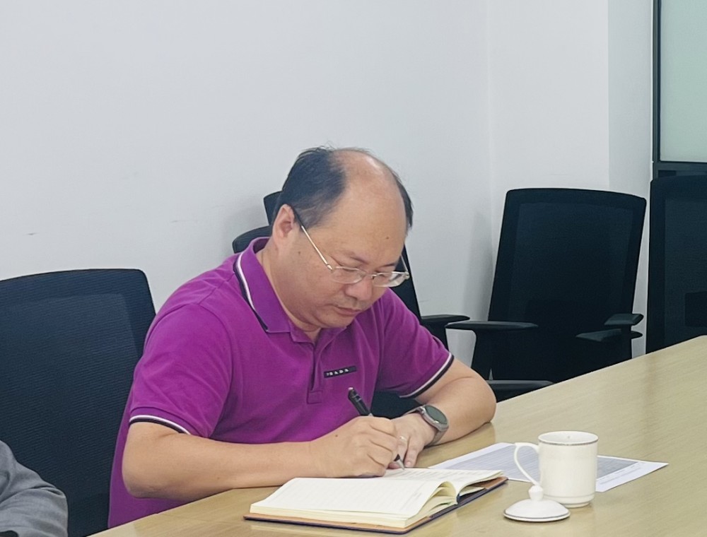 郭書記_副本.jpg